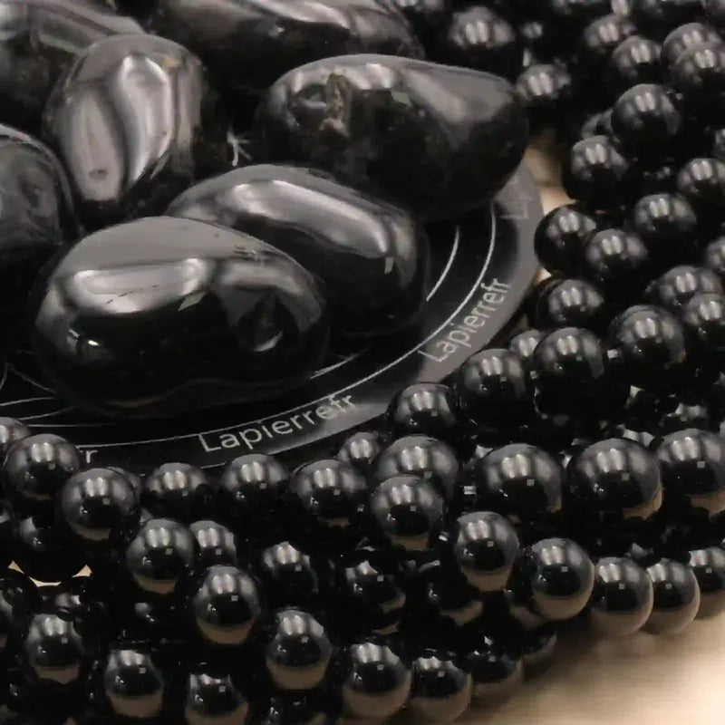 Perle onyx noir 4 mm pour boucles d'oreilles et collier fin