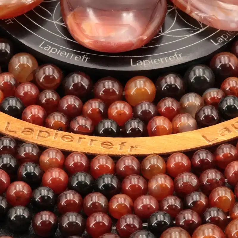 Perles 10 mm en agate rubanée pour bijoux de caractère