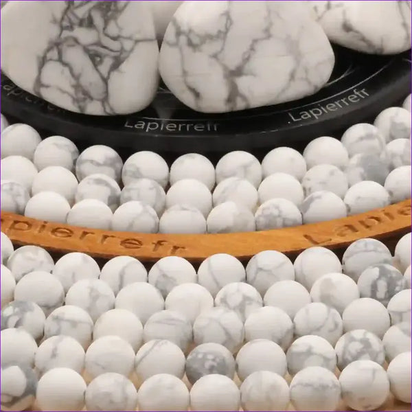 perle pierre naturelle Howlite blanche ronde en 4/6/8/10mm pour la création de bijoux et lithothérapie - La Pierre Fr