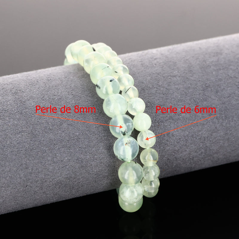 Détail des perles rondes en Préhnite naturelle en 6 mm et 8 mm pour bracelet lithothérapie