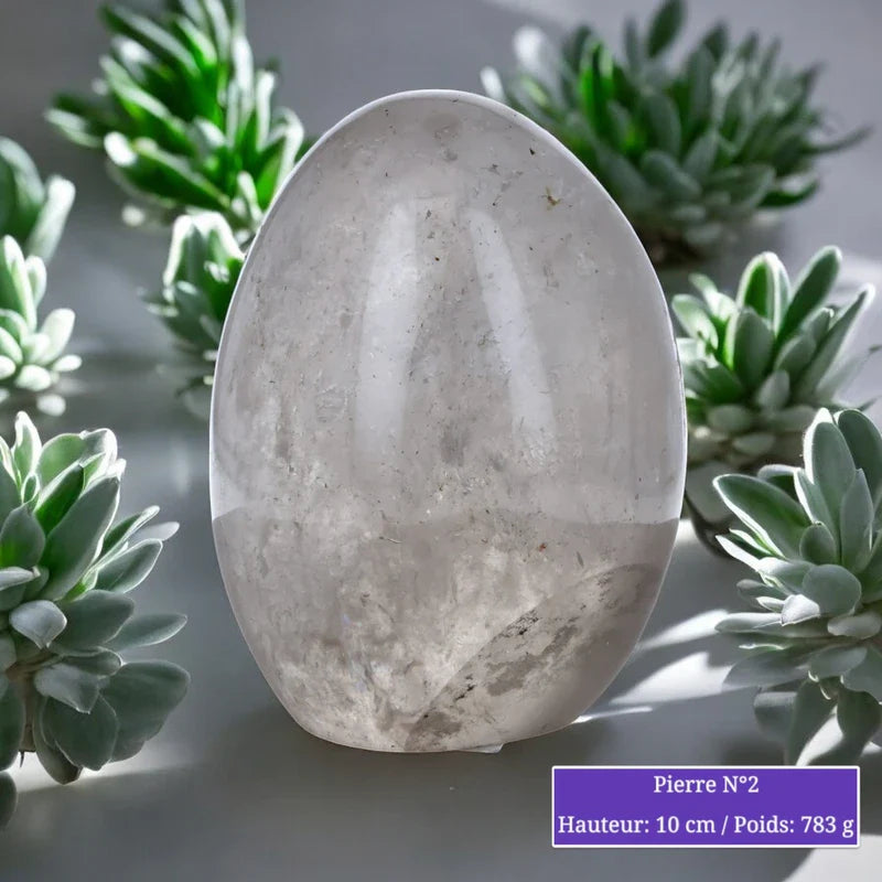 Détail du Cristal de Roche en forme libre, pierre naturelle transparente