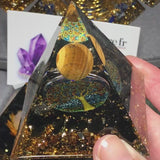 Pyramide Orgonite Arbre de Vie Œil de Tigre et Obsidienne Noire, Confiance et Protection
