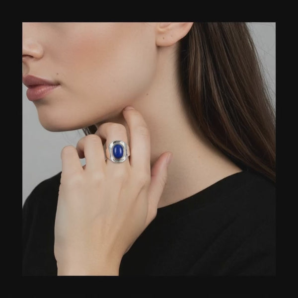 Plongez dans la profondeur des bague en Lapis-Lazuli, pierre de vérité, d’intuition et de confiance intérieure.