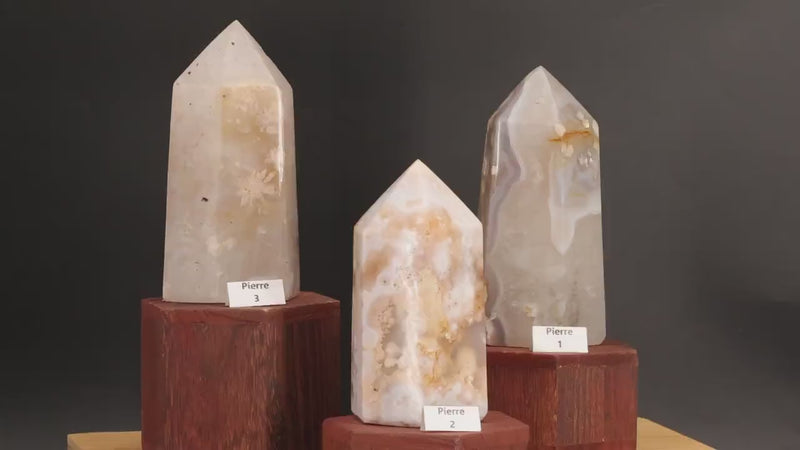 Vidéo de la pointe en agate fleur de Madagascar filmée sous tous les angles