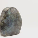 Labradorite 1Kg de Madagascar | Bloc de pierre naturelle à poser de forme libre toute polie | Minéraux | Lithothérapie