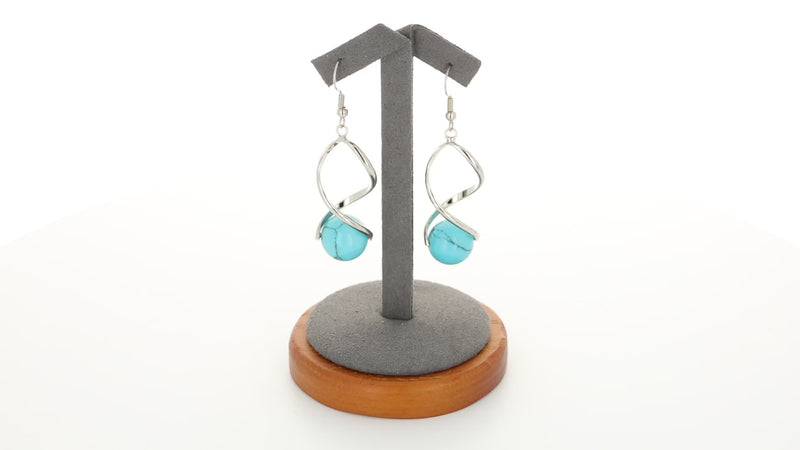 Boucles d’oreilles spirale en Howlite bleue