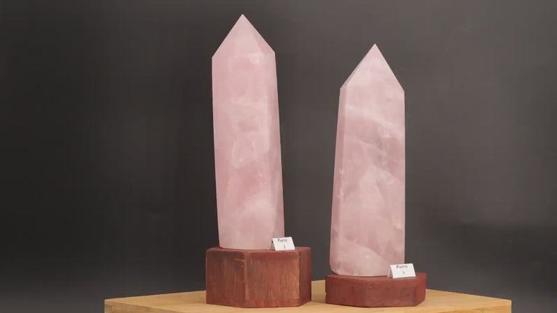 Vidéo de la pointe en quartz rose filmée sous tous les angles