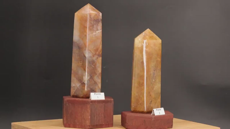 Vidéo de la pointe en quartz hématoïde jaune filmée sous tous les angles