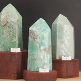 Pointe en Amazonite de Madagascar — Grand obélisque poli à la main