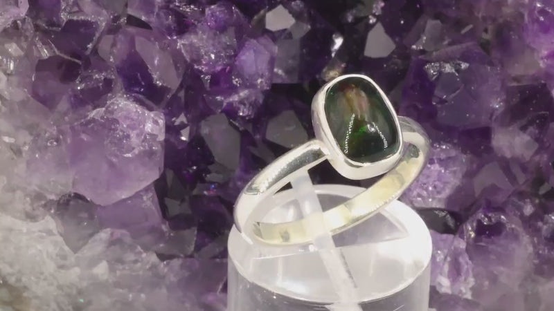 Bague Opale noire | Bague en argent réglable-ajustable | Bijou minimaliste en véritable pierre naturelle pour femme