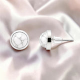 Puces d'Oreilles Howlite Blanche SERTIA® – pierre sertie 10 mm, acier argenté