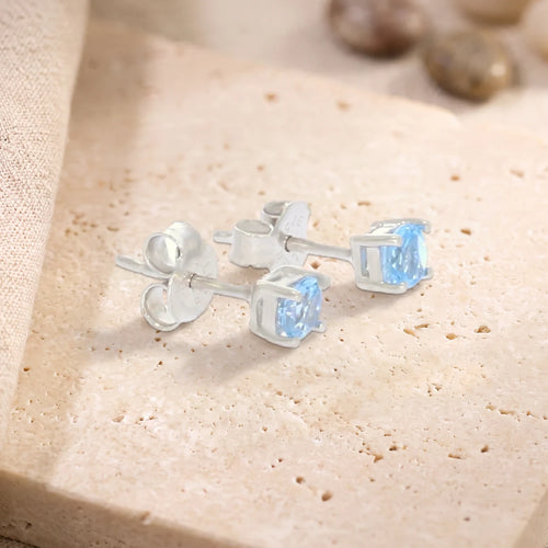 Puces d'Oreilles Topaze Bleue Facettée 4 mm, Argent 925 (Asterion)