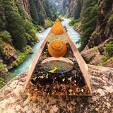 Pyramide Orgonite Arbre de Vie Œil de Tigre et Obsidienne Noire, Confiance et Protection