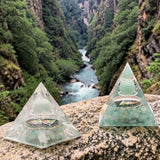 Pyramide Orgonite Cube de Métatron Aventurine Verte, Équilibre et Prospérité