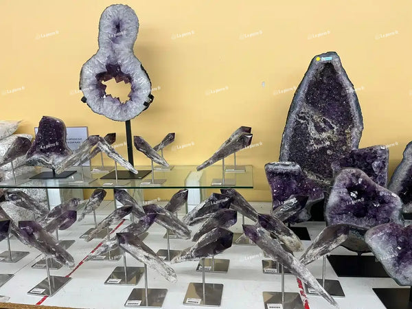 Géodes d'Améthyste d'un violet profond pour la décoration et la lithothérapie