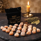 Runes Futhark en Pierre de Lune Beige, Pierre 100 % Naturelle