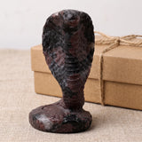 Statue Cobra en Grenat sur Astrophyllite, Pierre Naturelle 11 cm
